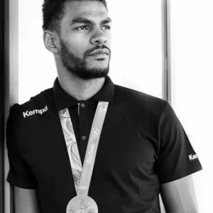 Protégé : Adrien DIPANDA